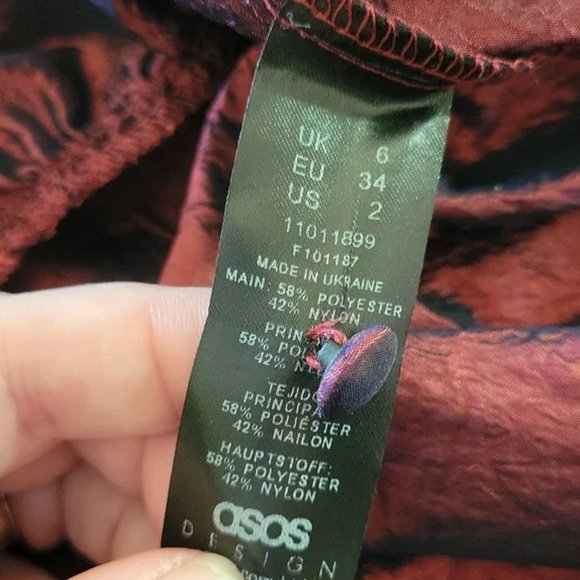 ASOS Metallic Bubble Puff Sleeve Taffeta Top Deep Red - Picture 8 of 10